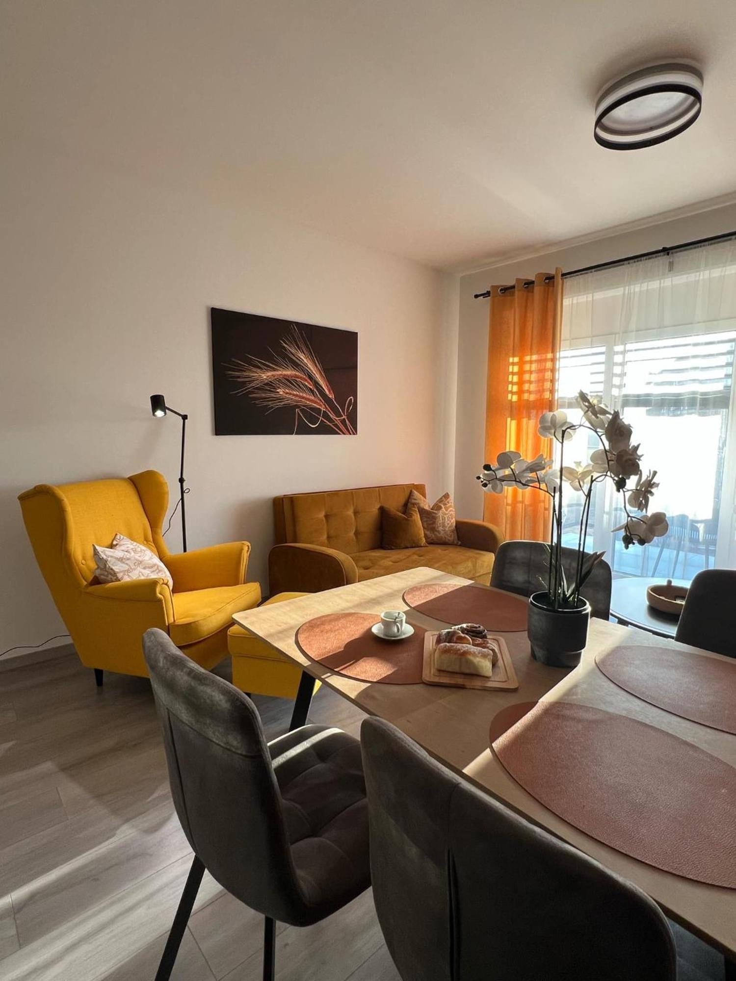 Harmonia Riva Apartman B11 Dunajská Streda Exterior photo